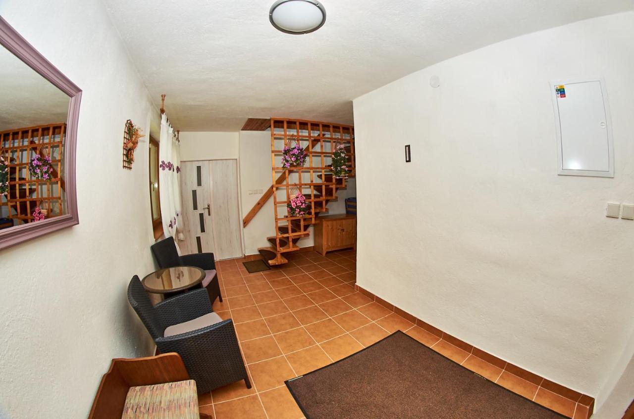 Apartmany Pod Tatrami Važec Eksteriør billede